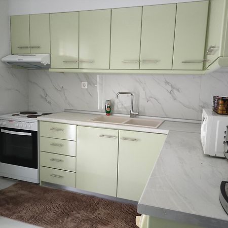 Crestio Apartment Καστοριά Bagian luar foto