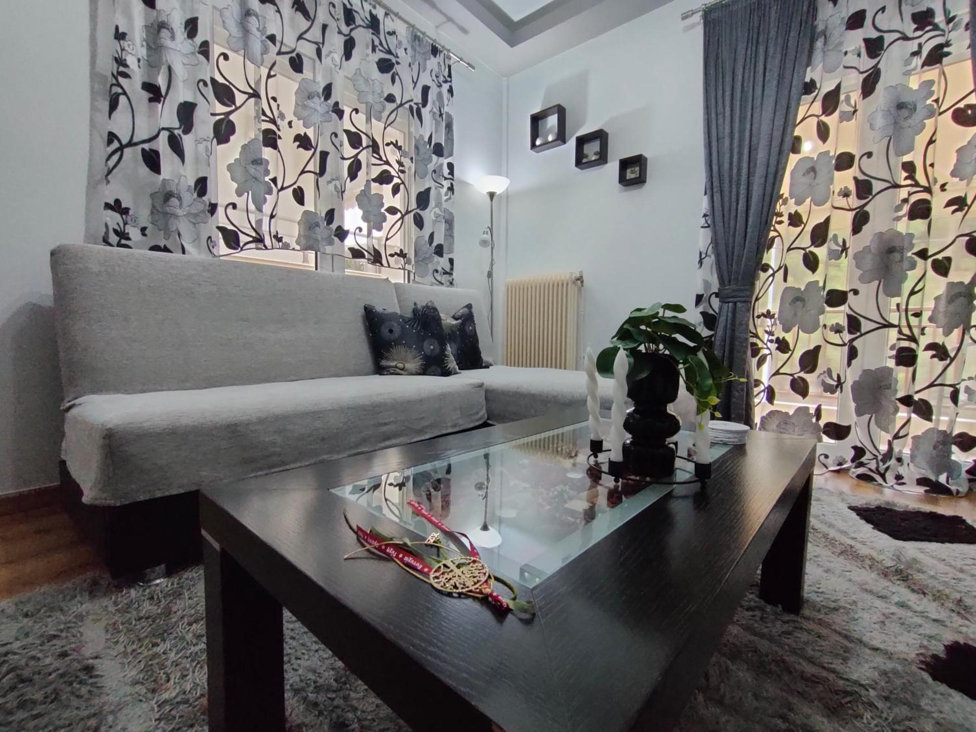 Crestio Apartment Καστοριά Bagian luar foto