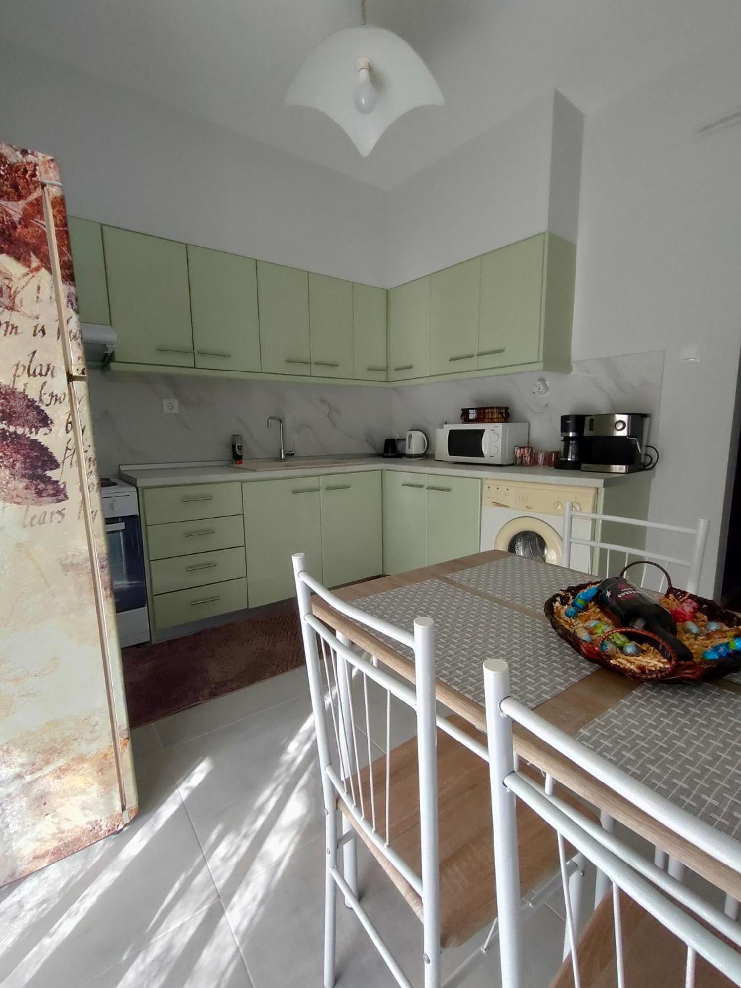 Crestio Apartment Καστοριά Bagian luar foto