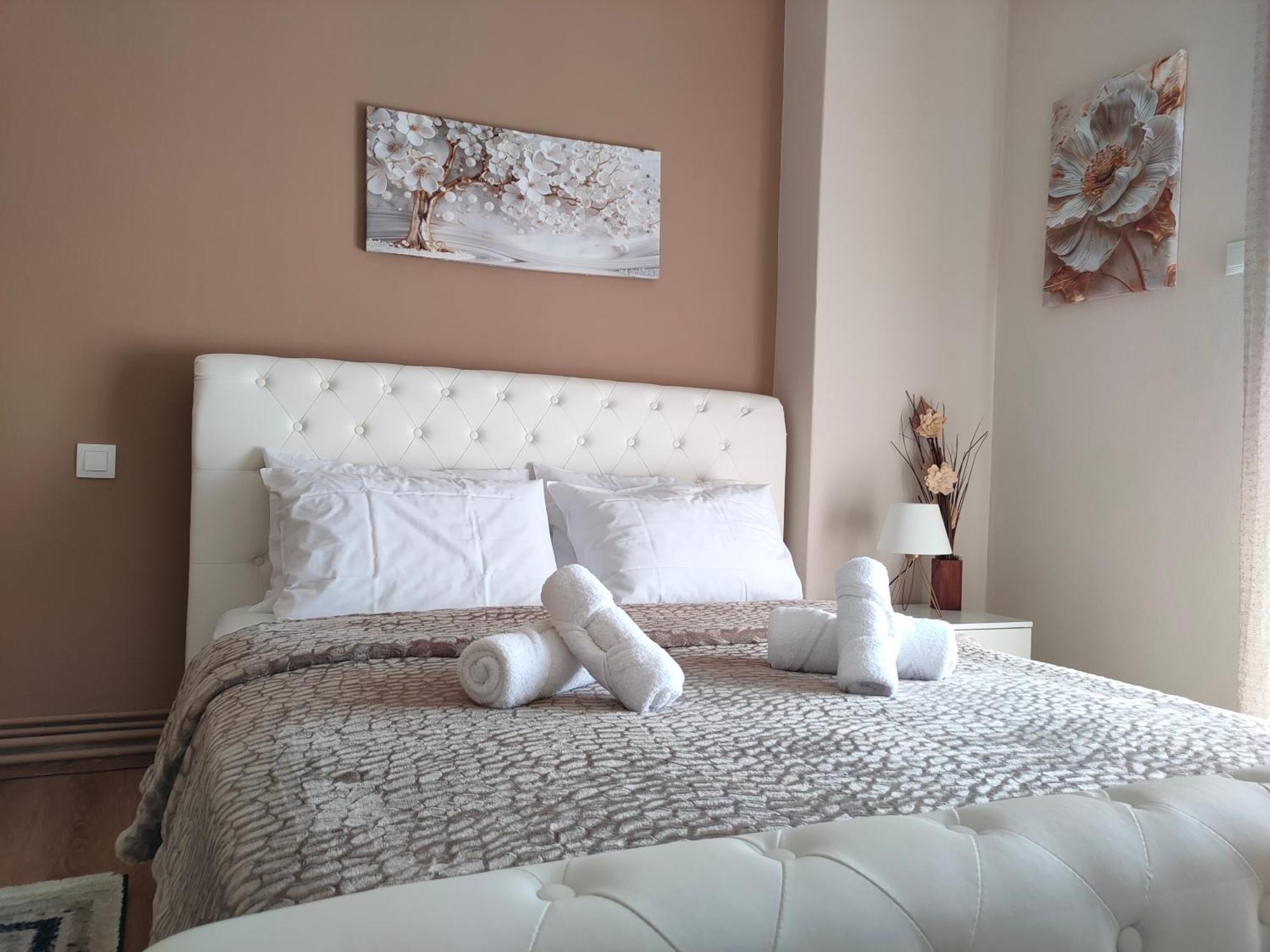 Crestio Apartment Καστοριά Bagian luar foto