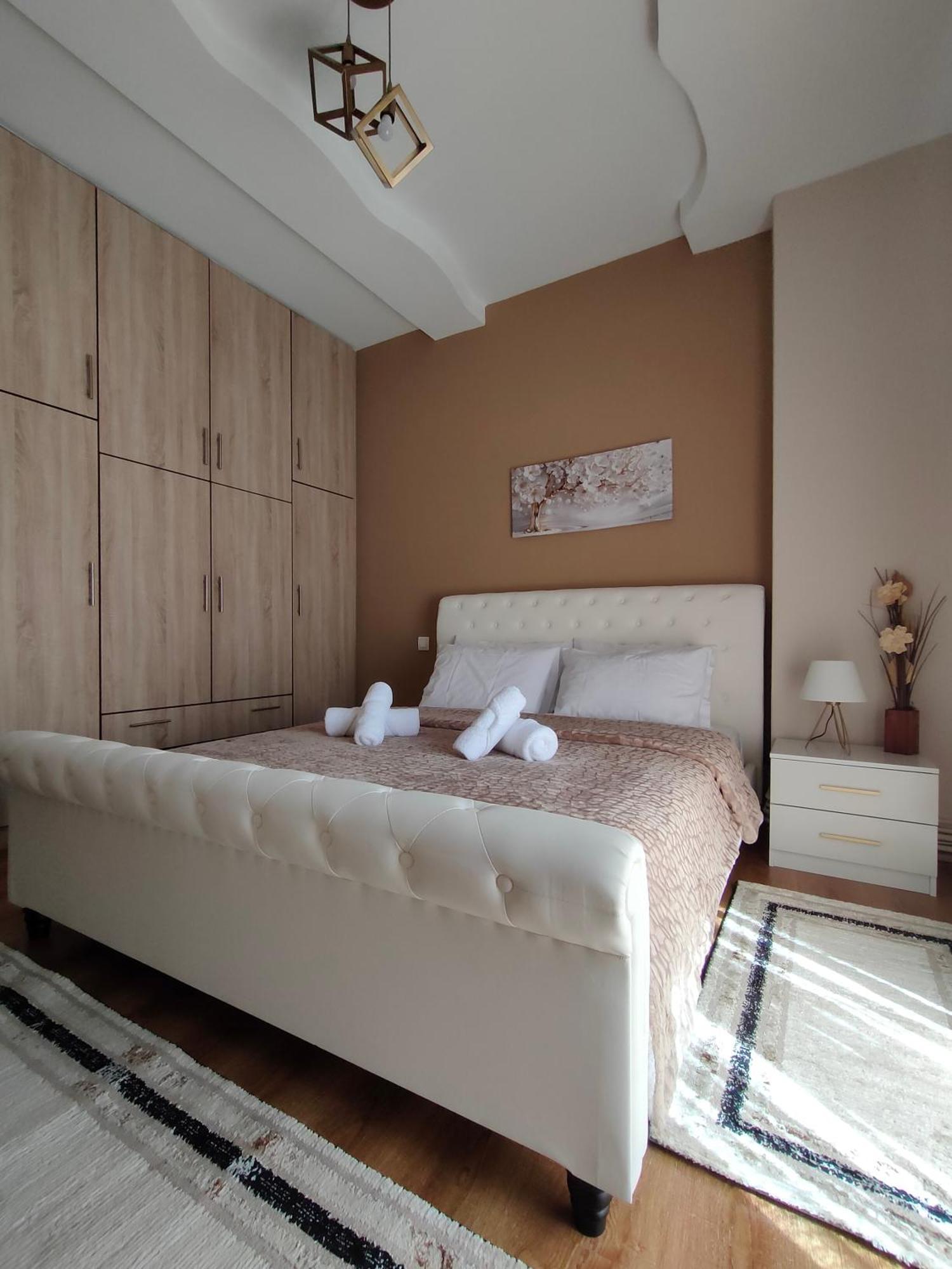 Crestio Apartment Καστοριά Bagian luar foto